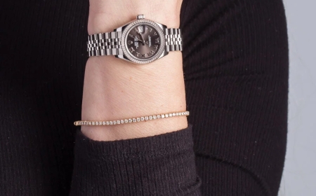 Online Designer Replicas UK vs. High-Street Brands: Which Offers Better Value?