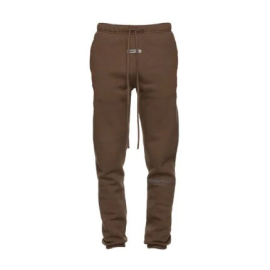 Essentials Sweatpants: Where Streetwear Comfort Meets Everyday Style
